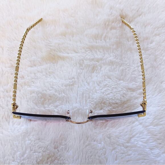 Skyla Blue & Pink Gold Chain Link Oversized Sunglasses - Picture 3 of 10